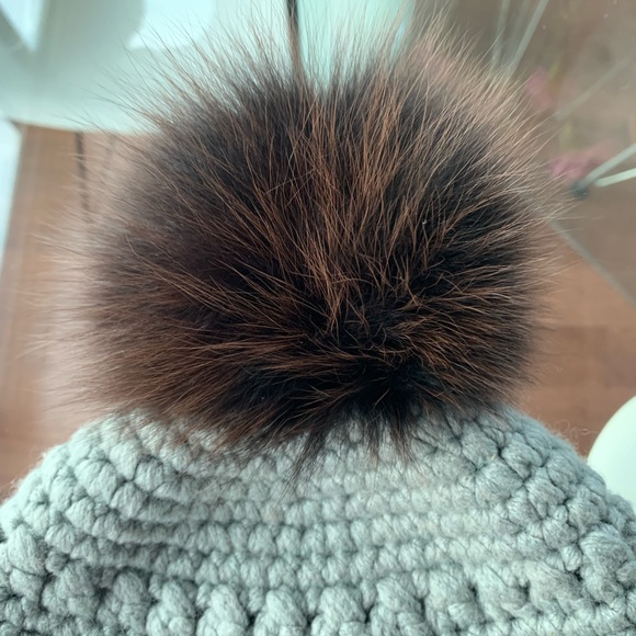 Agnona Cashmere Hat - Picture 4 of 5